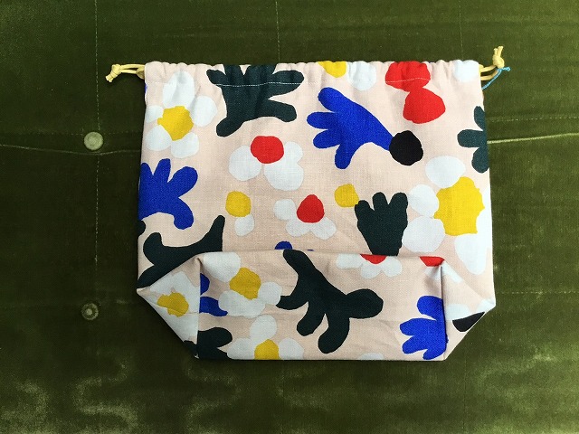 �v���W�F�N�g�o�b�O(marguerite baige)