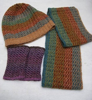 Hat, Handwarmer and Snood in Jersey (RM58)